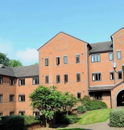 accommodation-banner-1600×600 accommodation-banner-1600x600